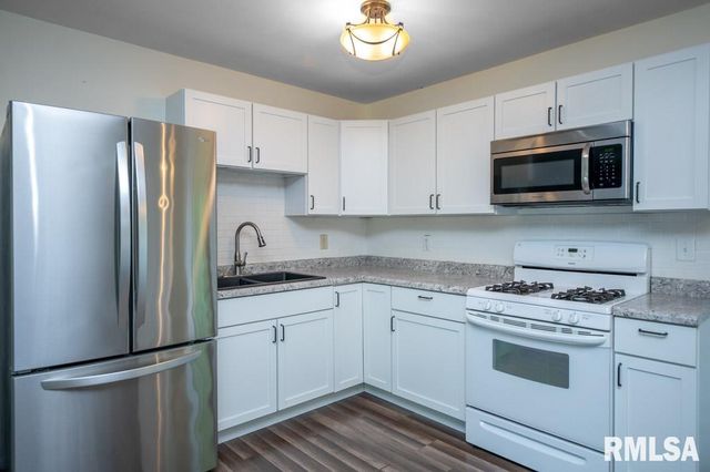 428 JOLIET Road, Marquette Heights, IL 61554
