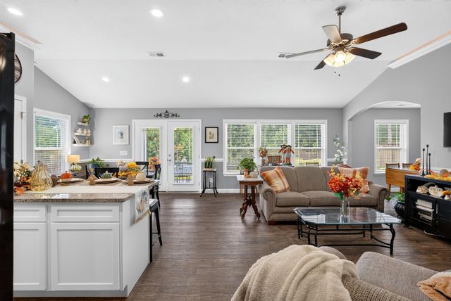 1180 Mason Hill Way, Spartanburg, SC 29301