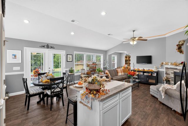 1180 Mason Hill Way, Spartanburg, SC 29301