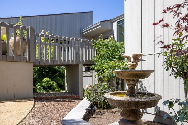 29 Elk Run, Monterey, CA 93940