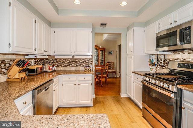 1033A THORNBURY LN, Manchester Township, NJ 08759