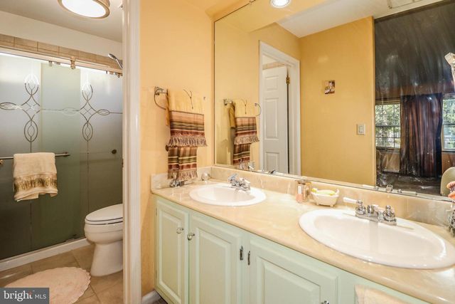 1033A THORNBURY LN, Manchester Township, NJ 08759