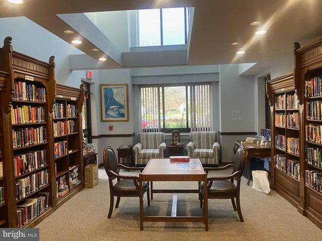 1033A THORNBURY LN, Manchester Township, NJ 08759