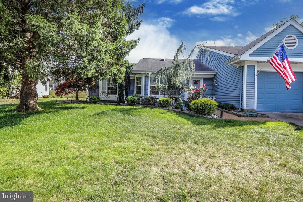 1033A THORNBURY LN, Manchester Township, NJ 08759