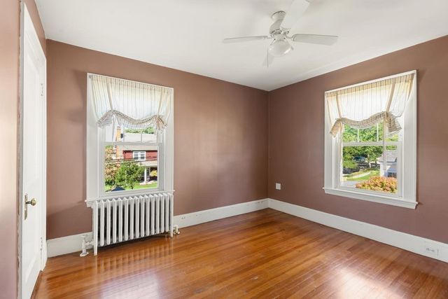 85 Robbins Rd, Watertown, MA 02472