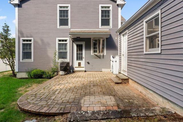 85 Robbins Rd, Watertown, MA 02472