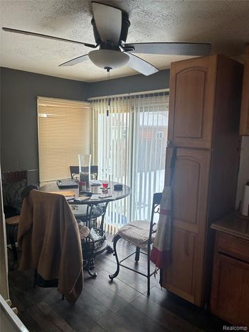 1163 Colonial Drive, Inkster, MI 48141