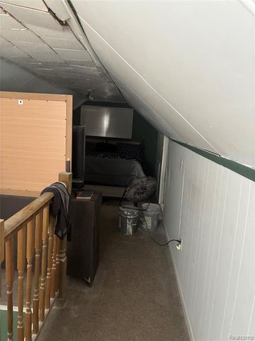 1163 Colonial Drive, Inkster, MI 48141