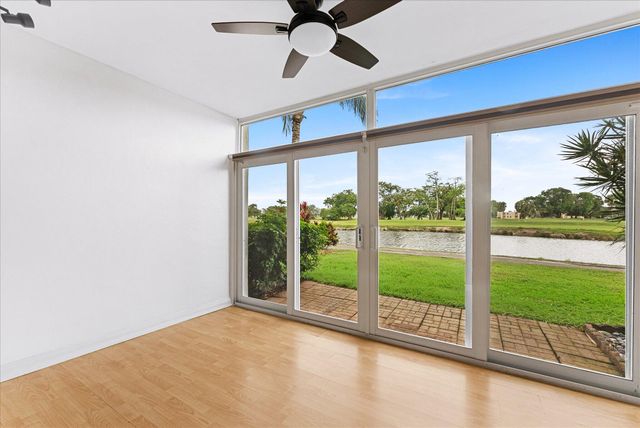 7807 Golf Cir Drive 109, Margate, FL 33063