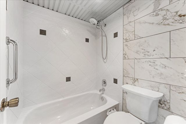 7807 Golf Cir Drive 109, Margate, FL 33063