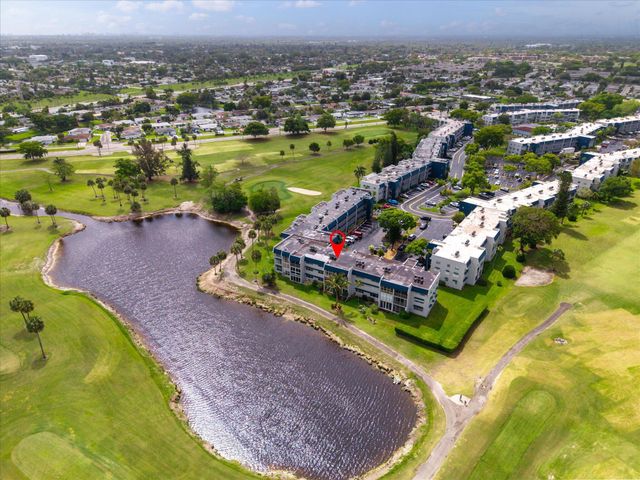 7807 Golf Cir Drive 109, Margate, FL 33063