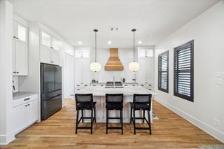 4731 Park Drive, Houston, TX 77023