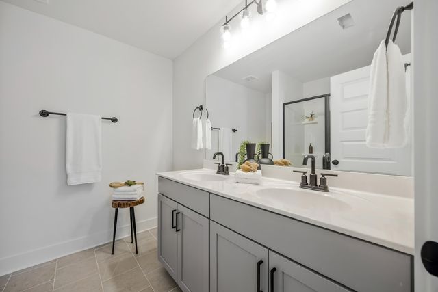 1598 S Watkins Street, Chattanooga, TN 37404