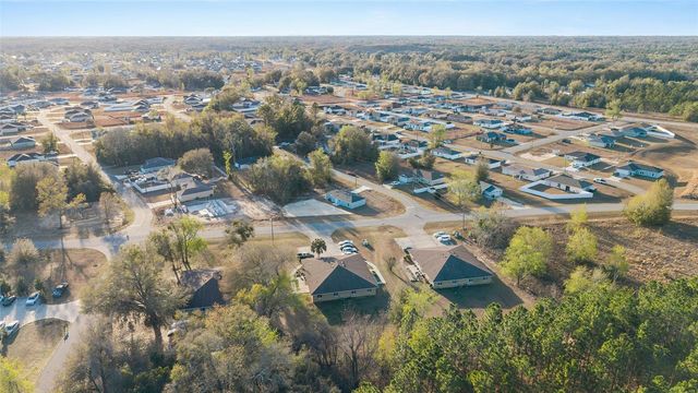 62 WALNUT COURT, Ocala, FL 34480