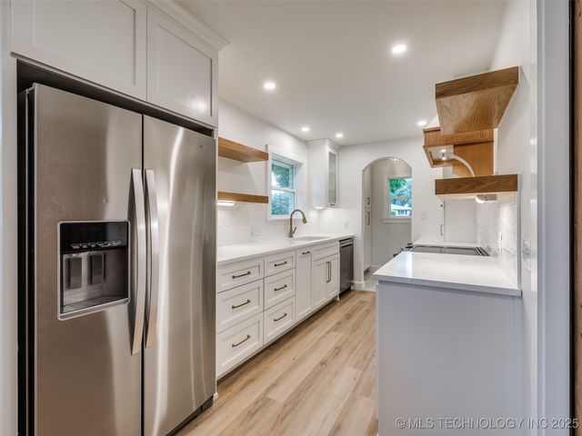 11702 S 75th East Avenue, Bixby, OK 74008