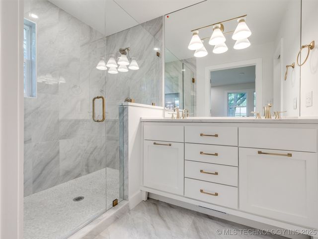 11702 S 75th East Avenue, Bixby, OK 74008