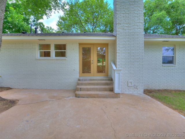 11702 S 75th East Avenue, Bixby, OK 74008