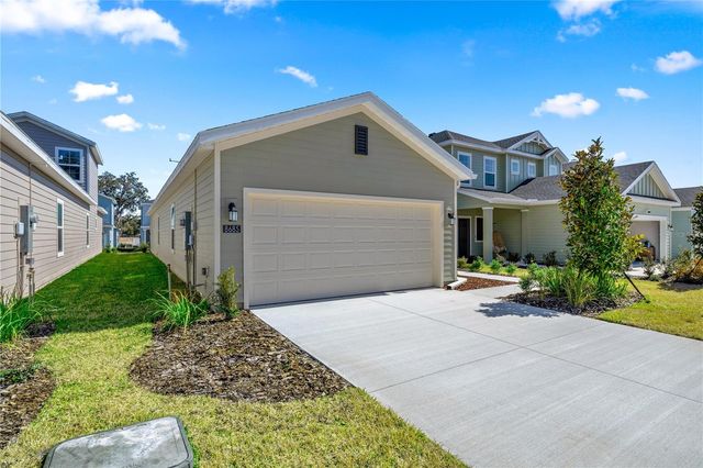 8796 SW 67TH CIRCLE, Ocala, FL 34476