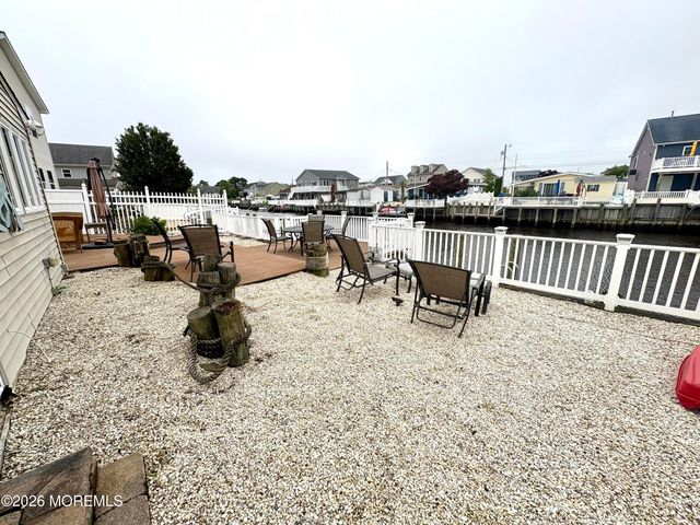 63 Lawrence Drive, Manahawkin, NJ 08050