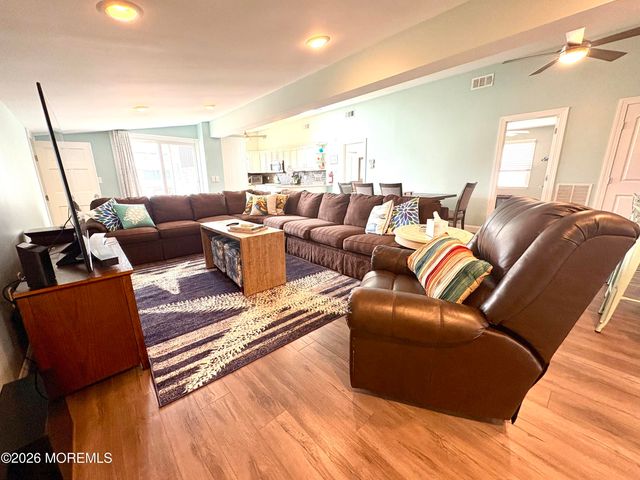 63 Lawrence Drive, Manahawkin, NJ 08050