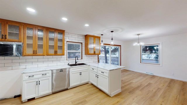 609 N 2ND STREET, Colby, WI 54421