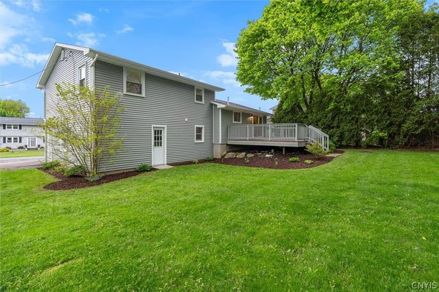 36 Elm Hill Way, Camillus, NY 13031