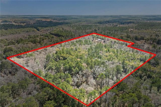 6840 Hayes Road, Chunchula, AL 36521