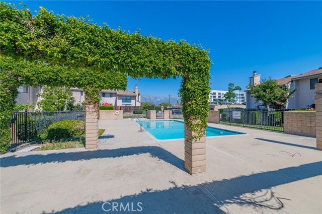 849 S Mountain, Ontario, CA 91762