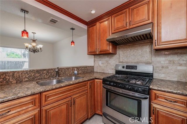 849 S Mountain, Ontario, CA 91762