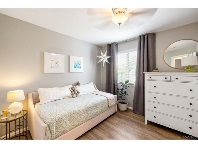 9876 Aftonwood St, Littleton, CO 80126