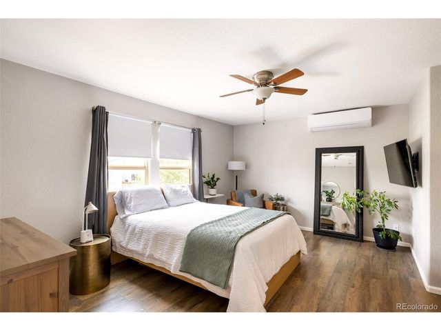 9876 Aftonwood St, Littleton, CO 80126