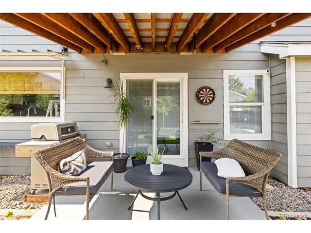 9876 Aftonwood St, Littleton, CO 80126