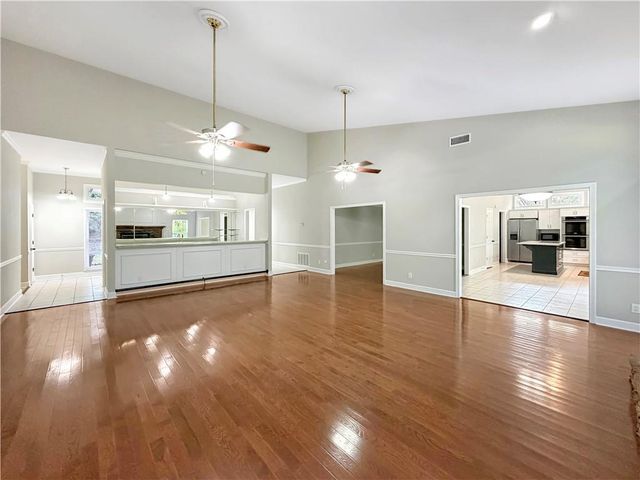 2320 Copper Trail Lane, Buford, GA 30519