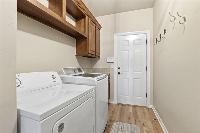 2146 Thomas Trail, Edmond, OK 73003