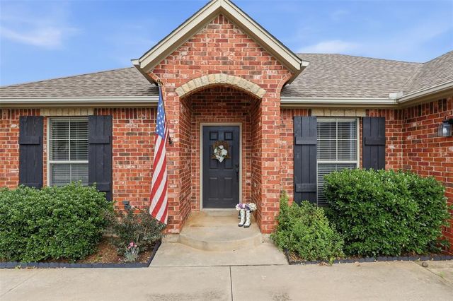 2146 Thomas Trail, Edmond, OK 73003