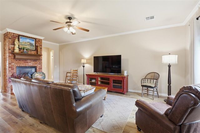 2146 Thomas Trail, Edmond, OK 73003