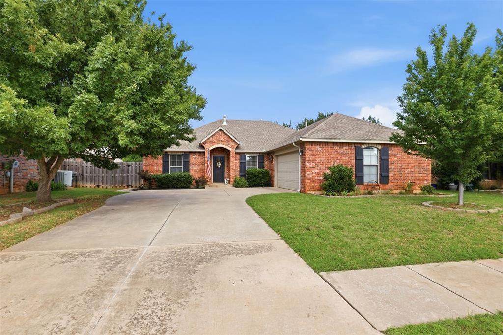 2146 Thomas Trail, Edmond, OK 73003