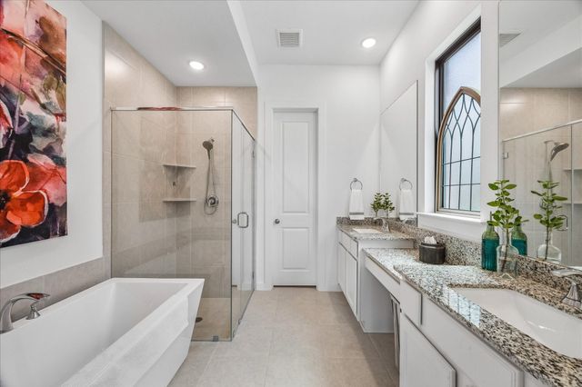 438 Livermore Street, Webster, TX 77598