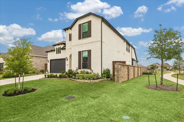 438 Livermore Street, Webster, TX 77598