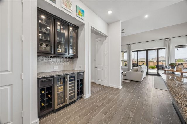 438 Livermore Street, Webster, TX 77598