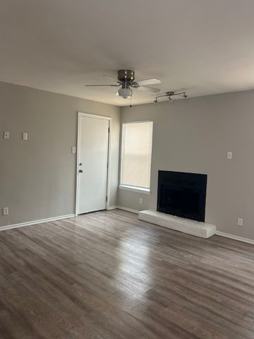 4622 Monarch Street 208, Dallas, TX 75204