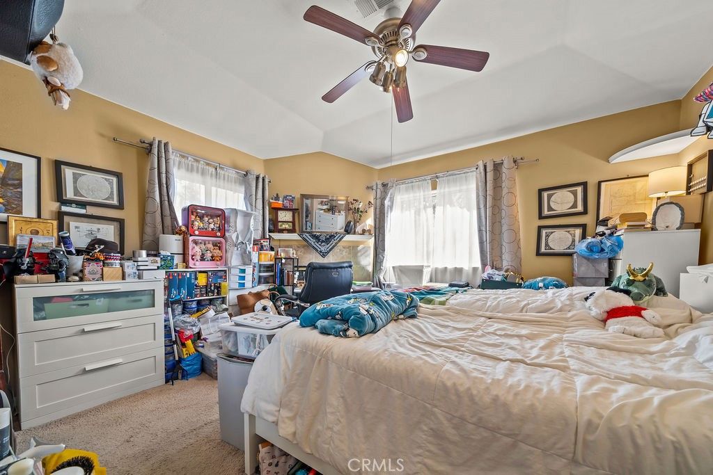 Image 15 of property listing at 50 W Mountain, Pasadena, CA 91103