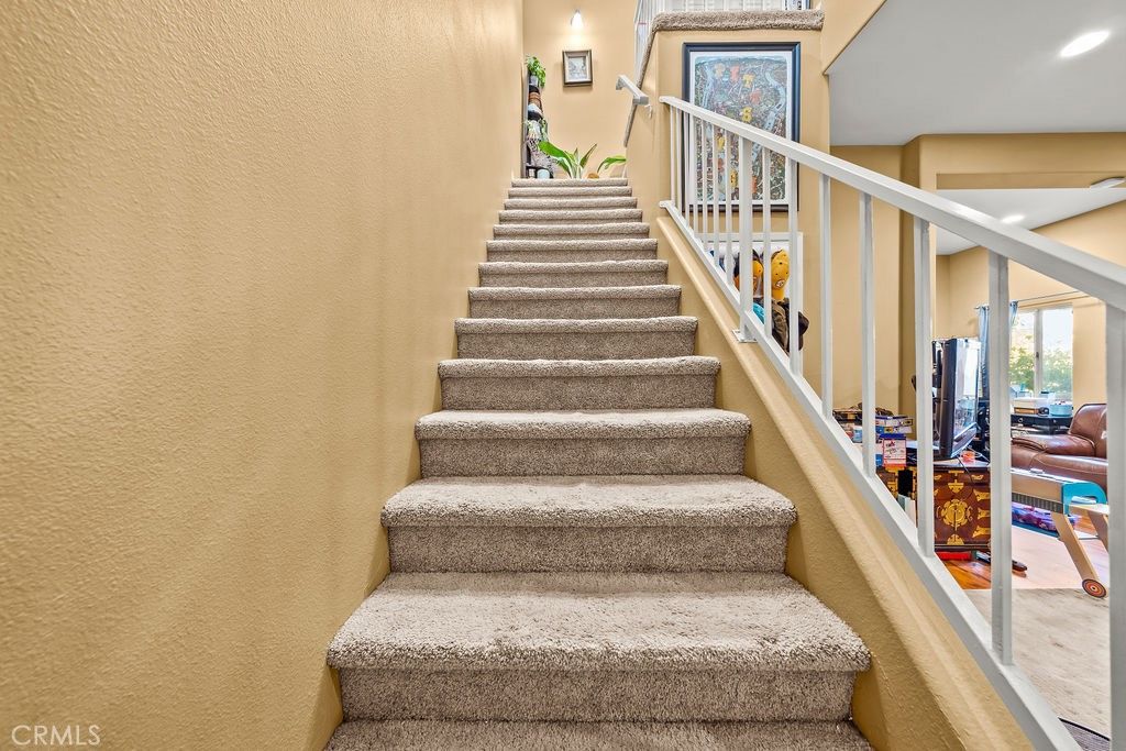 Image 9 of property listing at 50 W Mountain, Pasadena, CA 91103