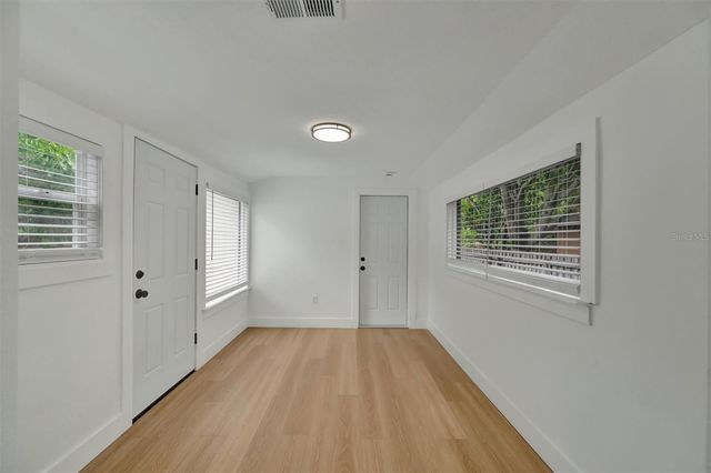 4327 3RD AVENUE S, St Petersburg, FL 33711