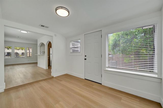 4327 3RD AVENUE S, St Petersburg, FL 33711