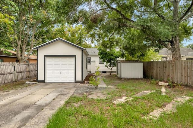 4327 3RD AVENUE S, St Petersburg, FL 33711