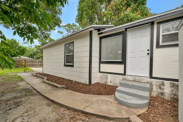 4327 3RD AVENUE S, St Petersburg, FL 33711