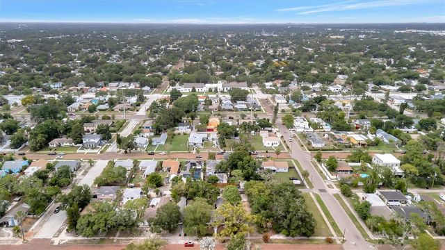 4327 3RD AVENUE S, St Petersburg, FL 33711