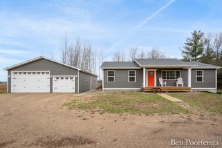 18351 W HC-Edmore Road, Reynolds Twp, MI 49329