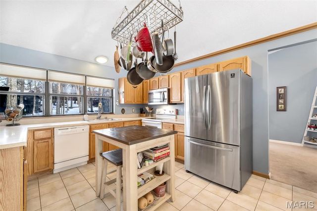 72 Freymuth Road, Lake St Louis, MO 63367